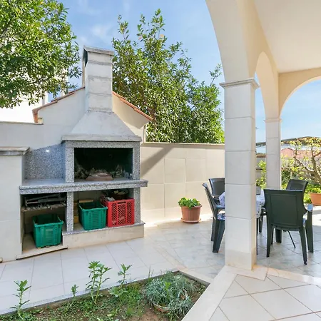 By The Sea Razanj, Rogoznica - 23793 Ražanj