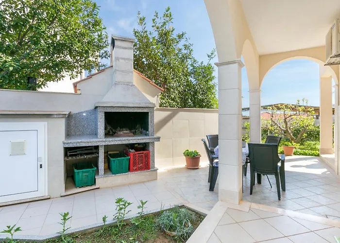 By The Sea Razanj, Rogoznica - 23793 Ražanj